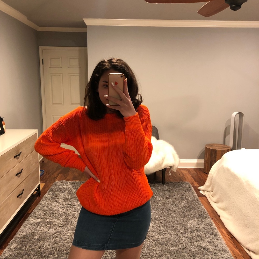 orange sweater